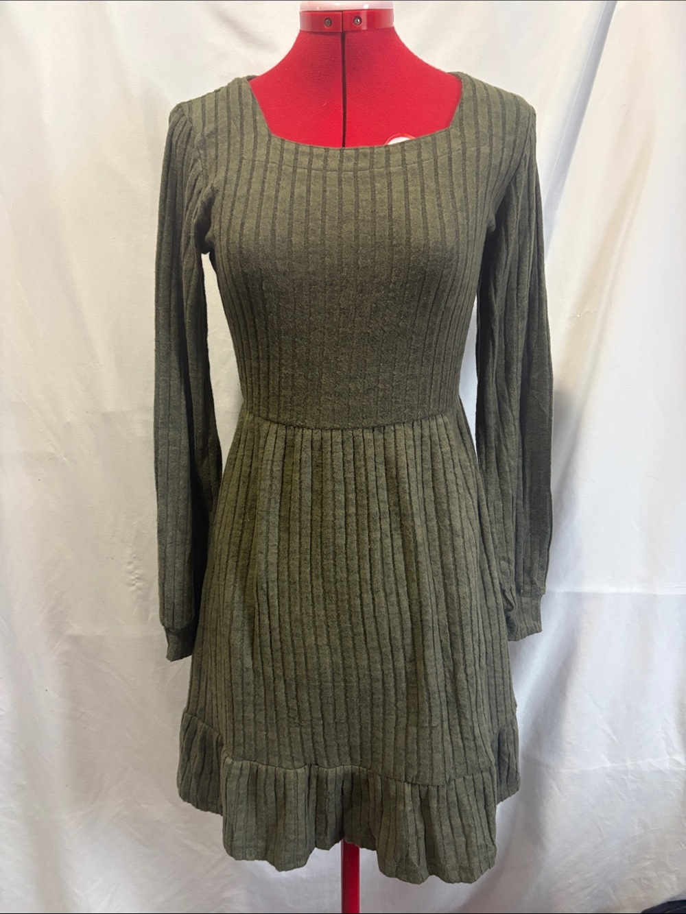 Fitted Olive Green Ribbed Long-Sleeve Dress